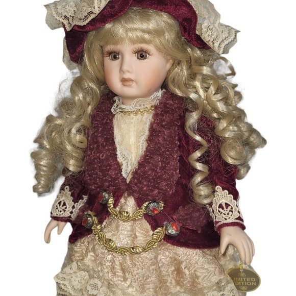 dan dee Art Limited Edition Porcelain Doll With Stand Collector Choice Series By Dan Dee 6